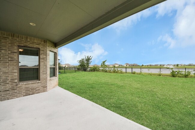 Building Photo - 584 Santa Rosa Hls Dr