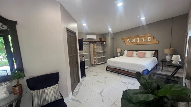 Building Photo - 15400 SW 237th St