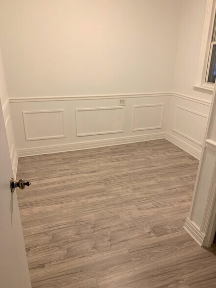 Building Photo - 4706 104th St