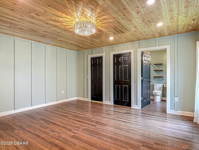 Building Photo - 14 Zollinger Pl