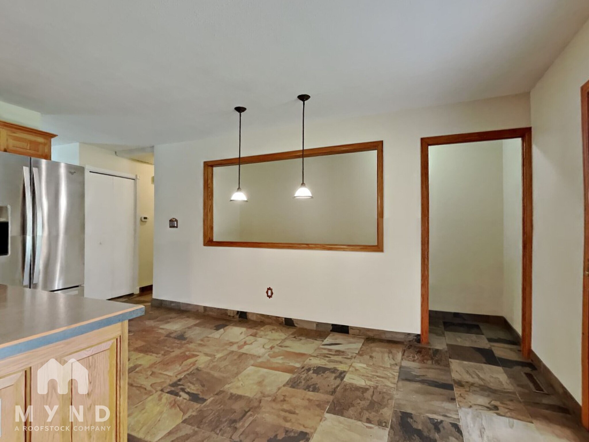 Building Photo - 5181 Beech St
