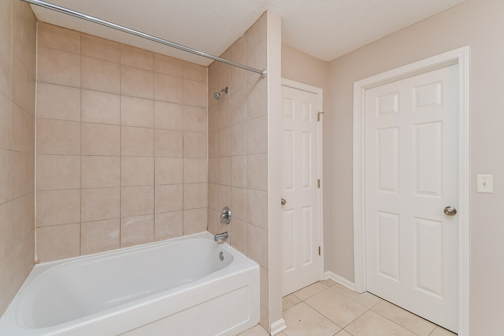 Building Photo - 7242 Rampart Ridge Cir W