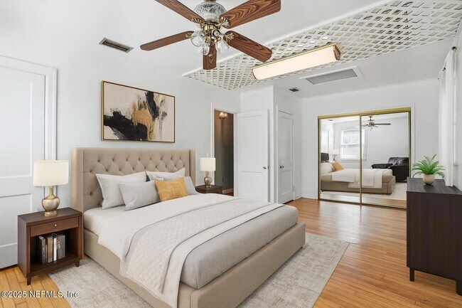 Building Photo - 1546 River Hills Cir W