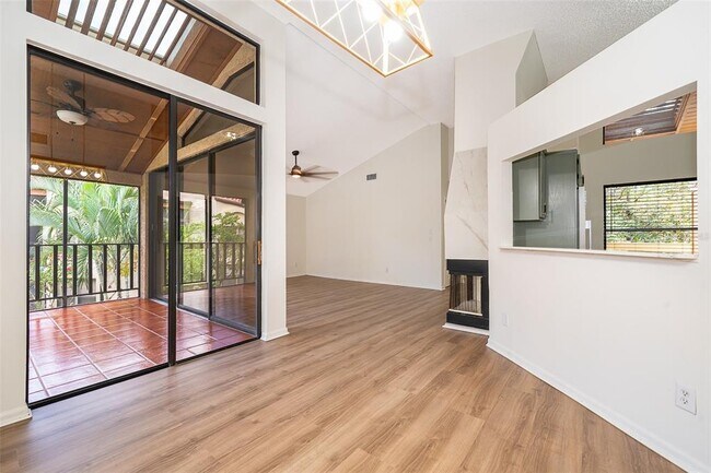 Building Photo - 1232 St Tropez Cir
