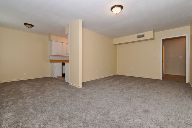 Building Photo - STANFORD.3406 A-B