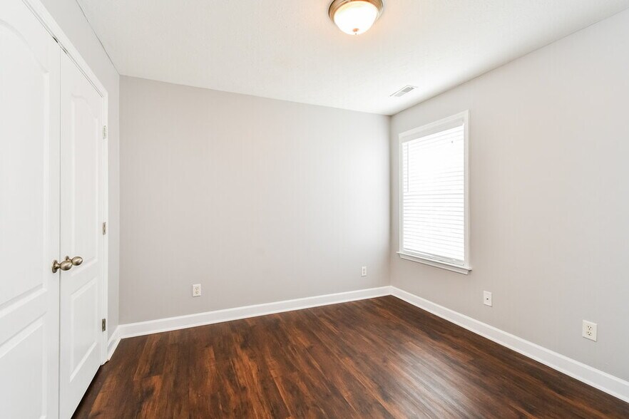 Building Photo - 1612 Allston Dr