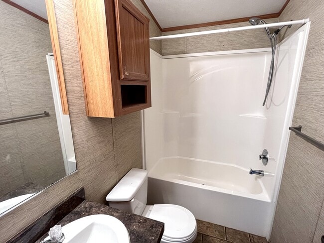 Building Photo - 102 S 17th St