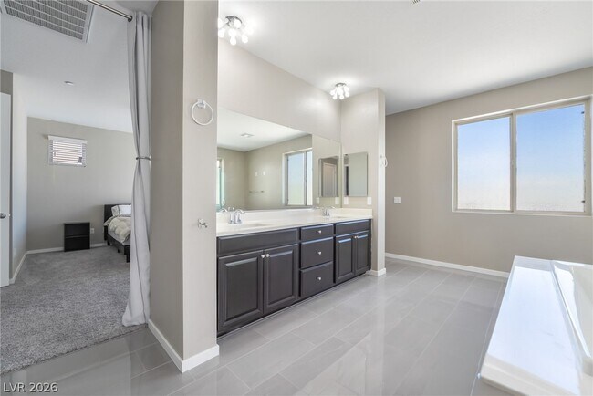Building Photo - 813 Horizon Canyon Dr