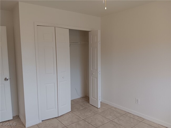 Building Photo - 111 W 12th St