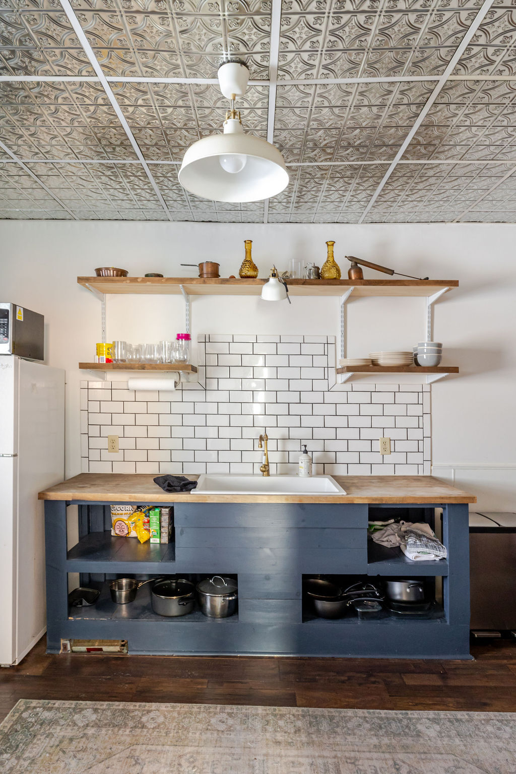 Building Photo - 552 Columbia St