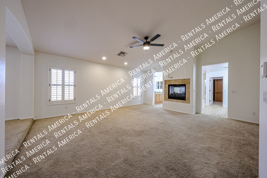 Building Photo - 9827 W Keyser Dr