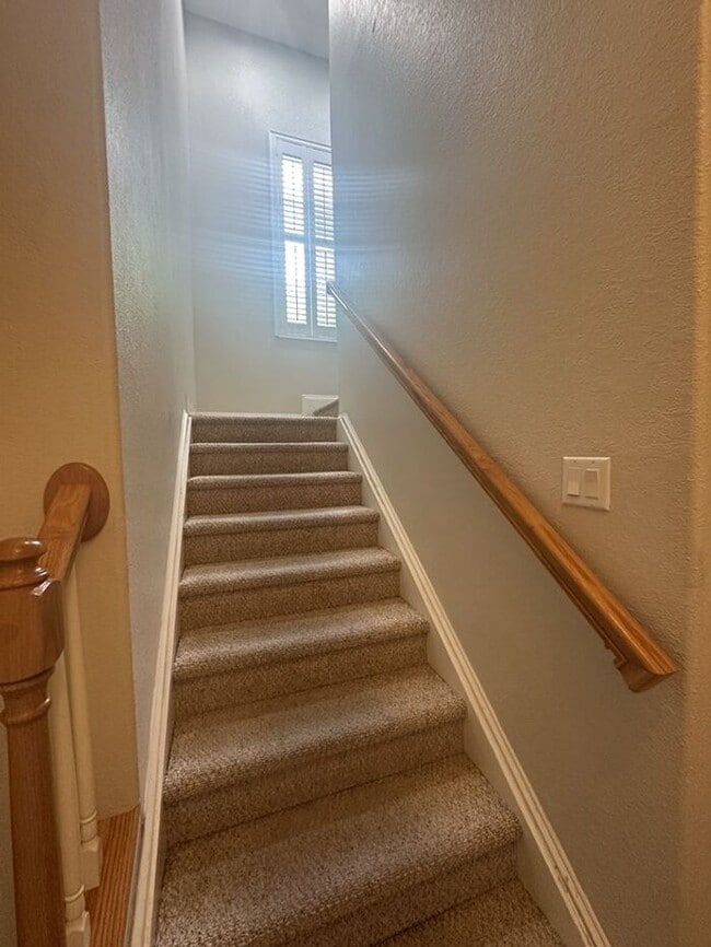 Building Photo - WESTSHORE YACHT CLUB - PREMIER GATED COMMUNITY