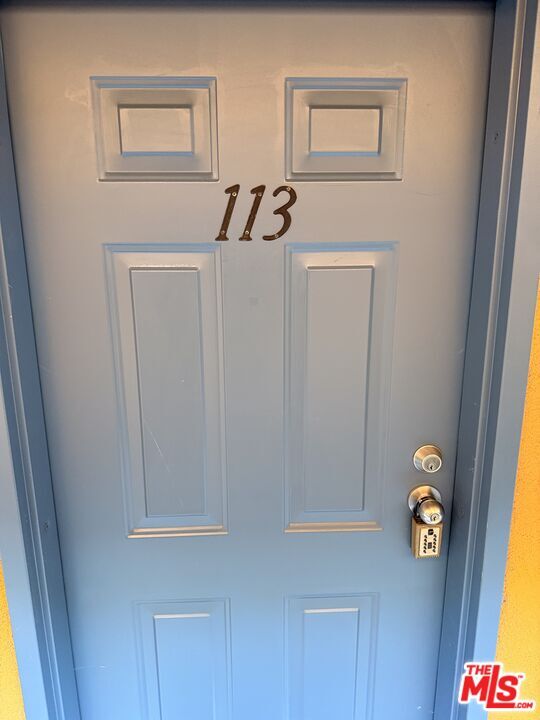 Building Photo - 4550 Overland Ave