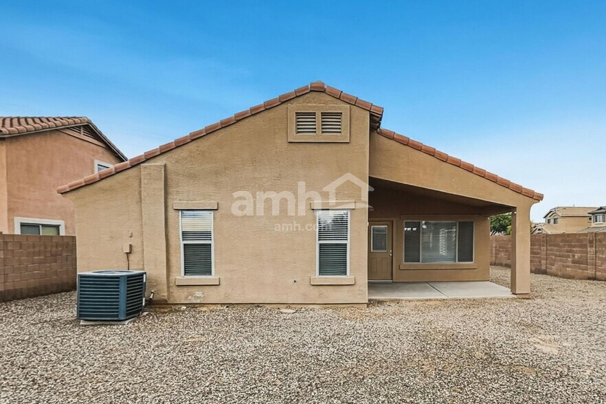 Building Photo - 35042 N Aubrac Cir