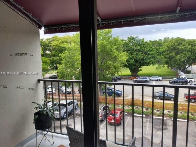 Building Photo - 8006 SW 149th Ave