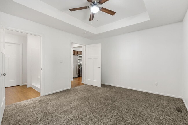 Building Photo - 2303 W Bridlewood Trail