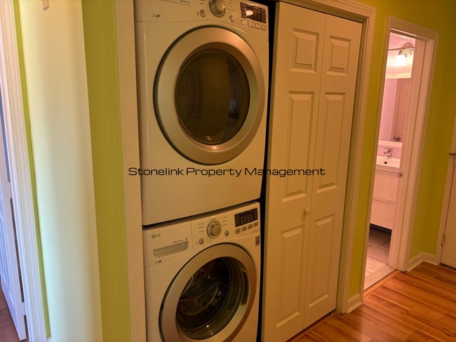 Building Photo - Newly Renovated Condo For Rent in North At...
