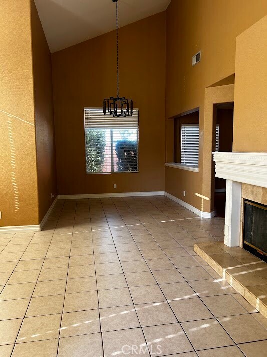 Building Photo - 1009 Sunbeam Ln