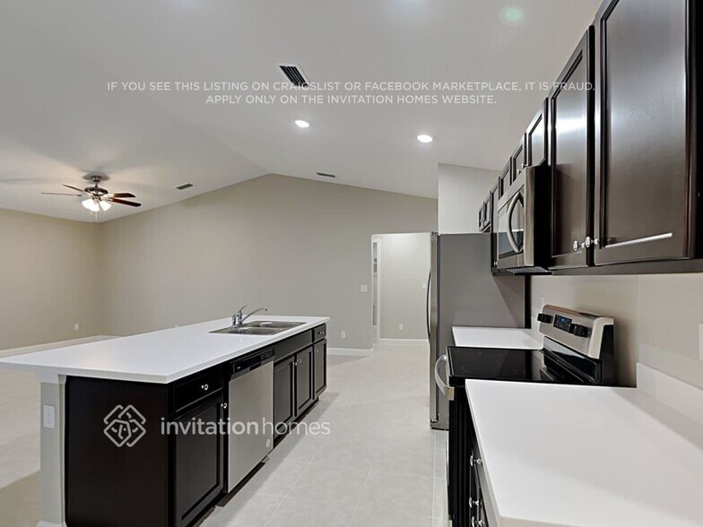 Building Photo - 1234 Thallar Ln NW
