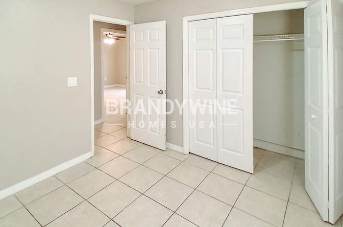 Building Photo - 3709 E Grove St