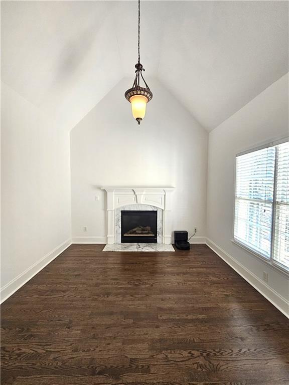 Building Photo - 735 Westwind Ln