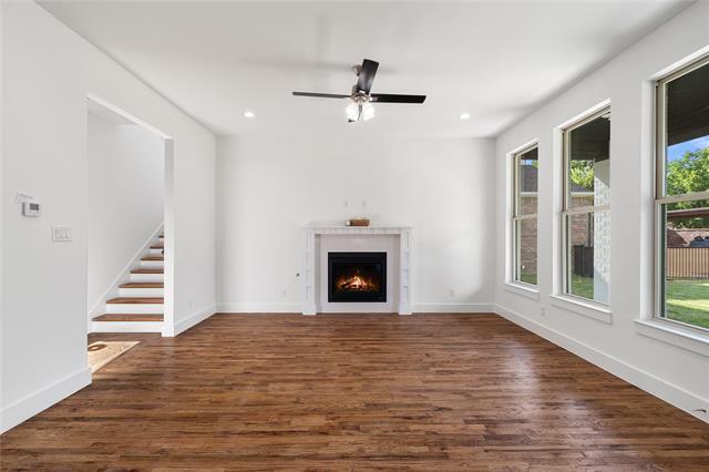 Building Photo - 907 St George Pl