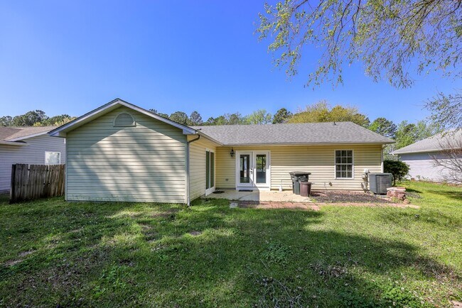 Building Photo - 2914 Temperance Dr