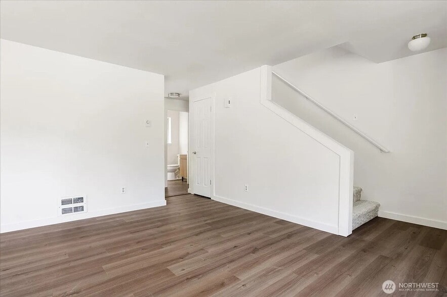 Building Photo - 5865 Fish Road