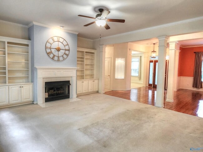 Building Photo - 93 Fernbrook Ct