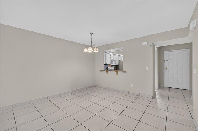 Building Photo - 13829 Timberland Dr