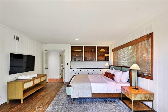 Building Photo - 7161 Grasswood Ave