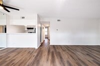 Building Photo - 7801 Shoal Creek Blvd
