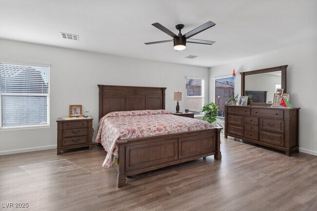 Building Photo - 6717 Yellowhammer Pl