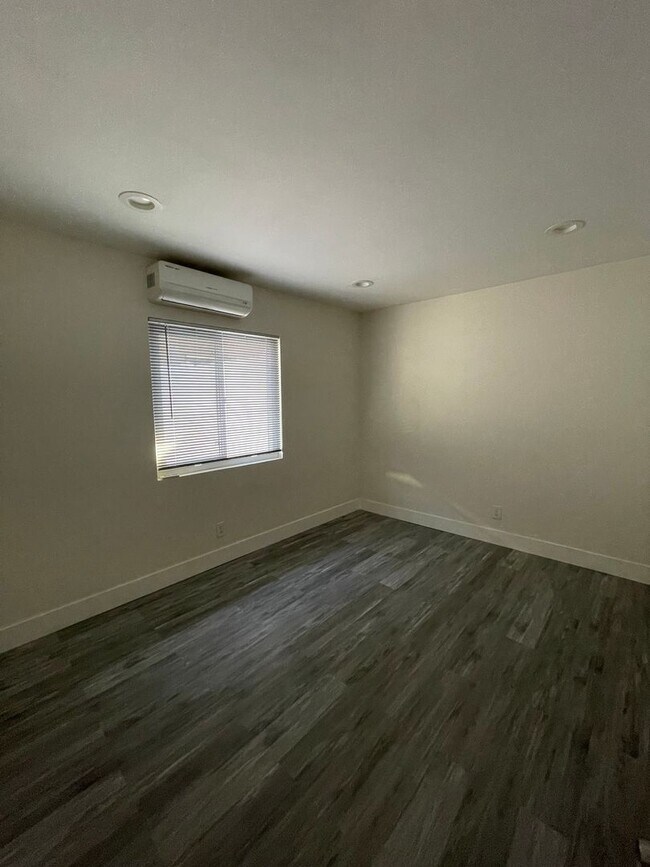 Building Photo - For Rent – 3 Bed, 2 Bath Home in Rowland Heights