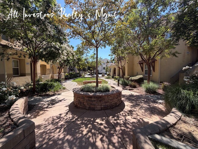 Building Photo - 44972 Bellflower Ln