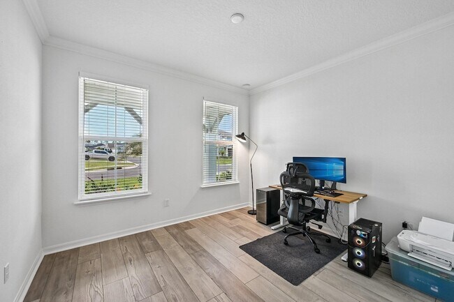 Building Photo - 191 Pinzon Pl