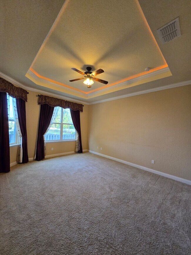 Building Photo - 5/3.5 Willow Oak Plantation