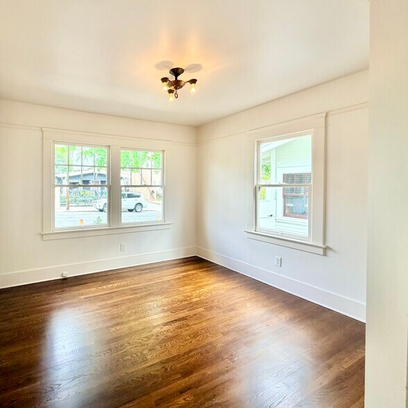 Building Photo - 4078 Stephens St