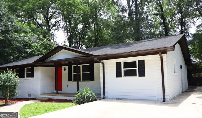 Building Photo - 3793 Rainbow Dr