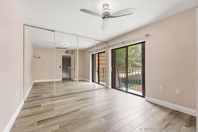 Building Photo - 236 Charter Way