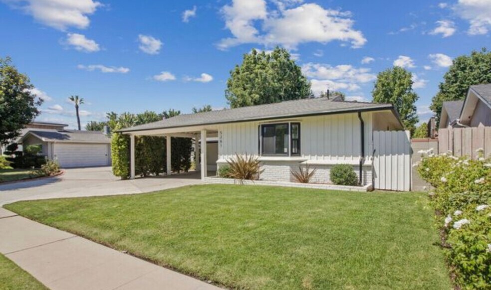 Building Photo - 5261 Allott Ave