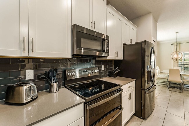 Building Photo - 1264 Challenge Dr