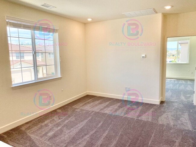 Building Photo - 1127 Winter Hawk Wy