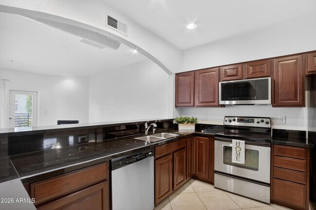 Building Photo - 4525 N 22nd St