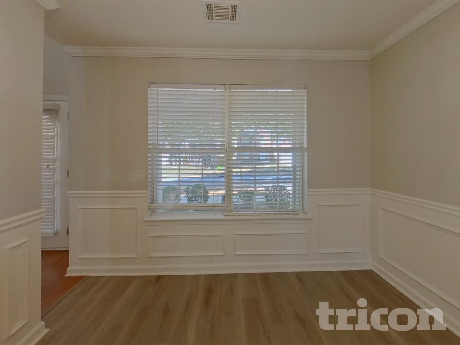 Building Photo - 2880 Chilhowee Dr