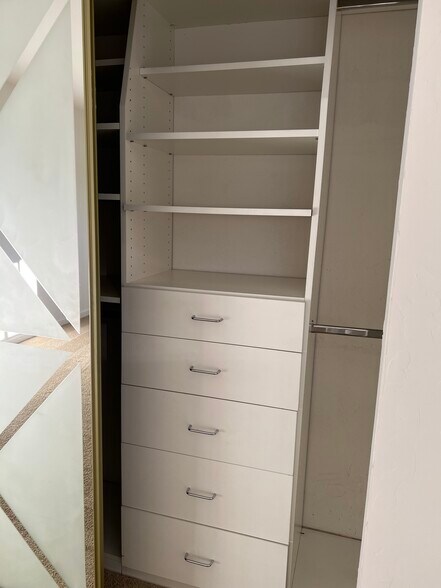 Building Photo - 2586 Tosca Way