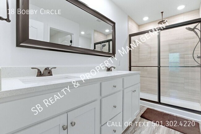 Building Photo - 18 Bobby Cir