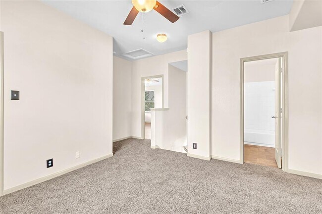 Building Photo - 12303 Stoneridge Gap Ln
