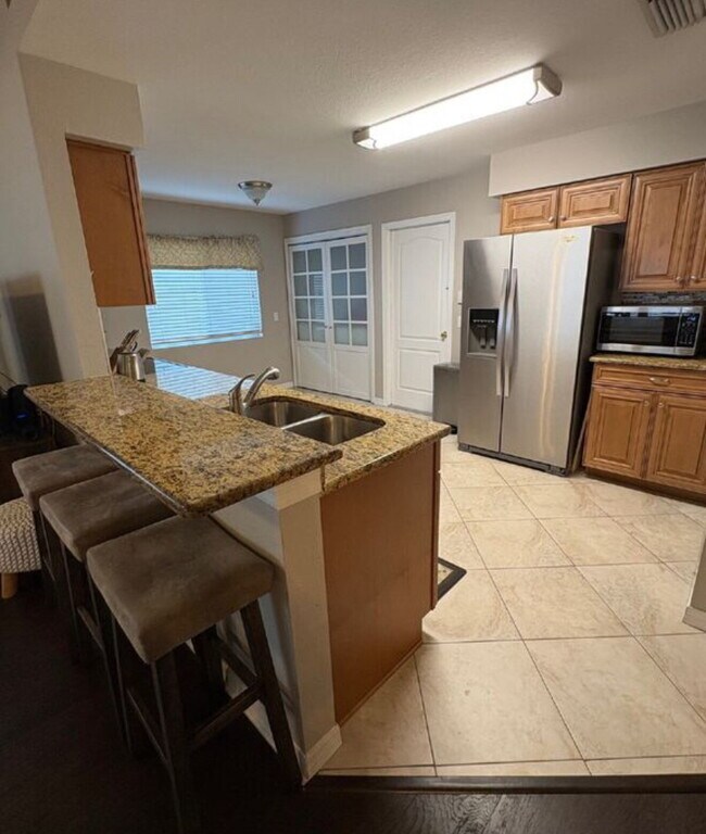 Building Photo - 8505 Bella Way