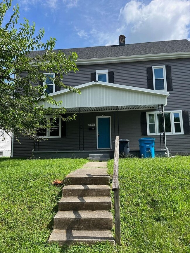 Primary Photo - 401 Hanover Ave NW